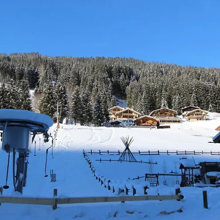 Lovely Chalet With Sauna Storage Heating Carport Saalbach-Hinterglemm