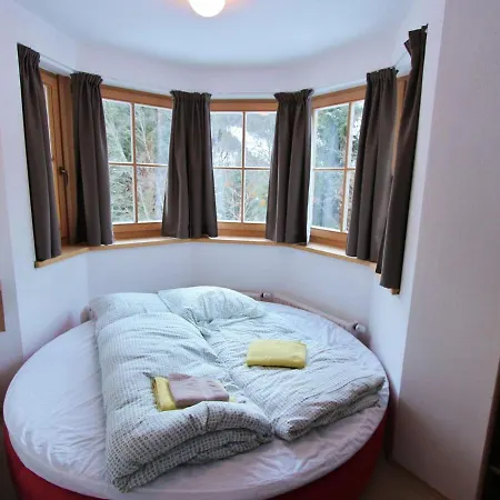 Lovely Chalet With Sauna Storage Heating Carport Chalet Saalbach-Hinterglemm
