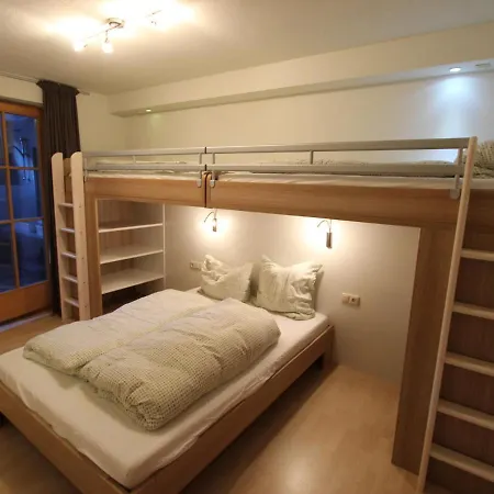 Chalet Lovely Chalet With Sauna Storage Heating Carport Saalbach-Hinterglemm